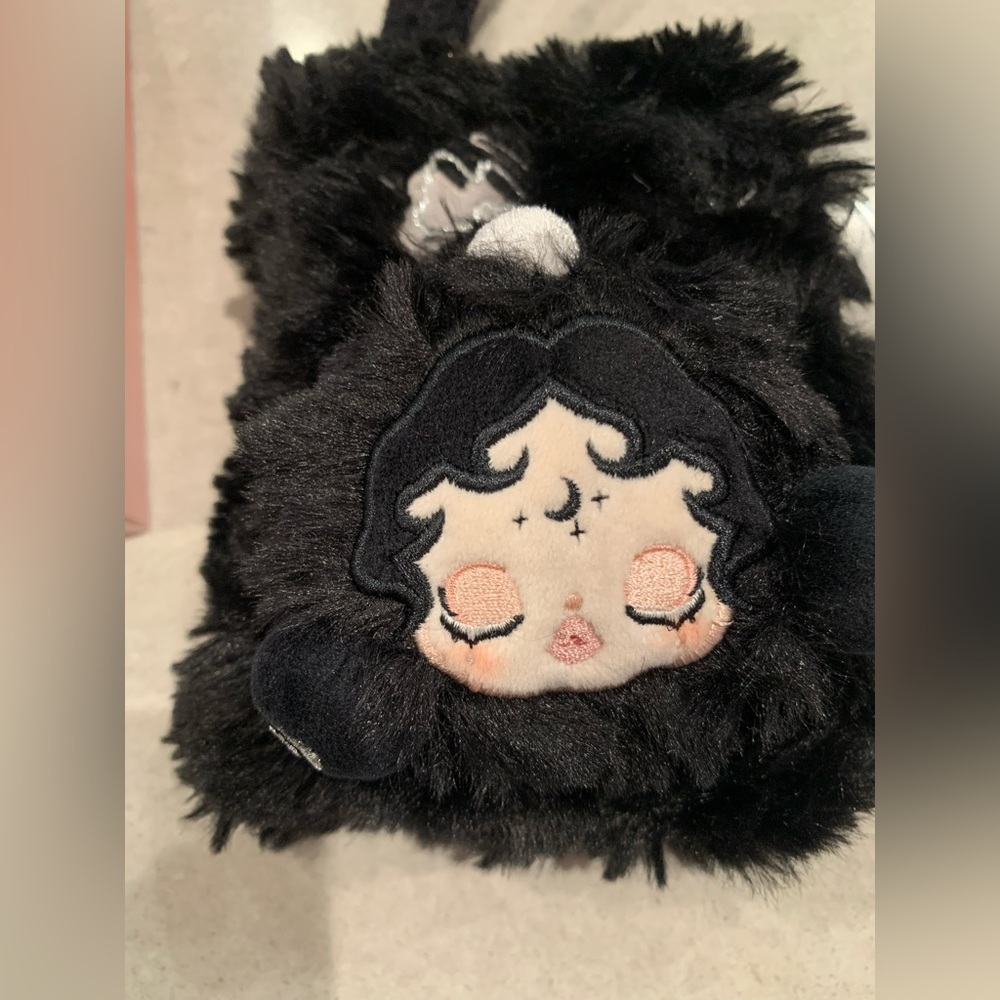 Skullpanda You Found Me Plush Mini Bag - Darkness in sealed bag - Picture 2 of 4